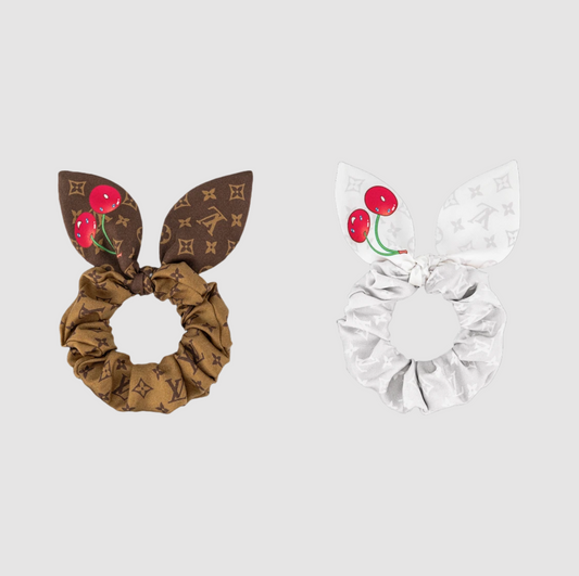 (W) Louis Vuitton x Murakami Takashi Monogram Cerise Scrunchies (Set of 2) - oldbutgold 
